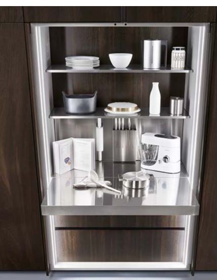 Armoire magique ErnestoMeda 2.jpg